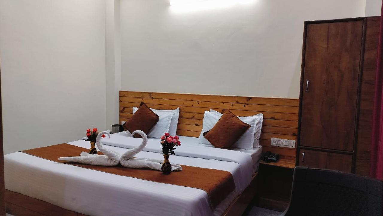 White Mountain By Hill Hikers Apartment McLeod Ganj Bagian luar foto